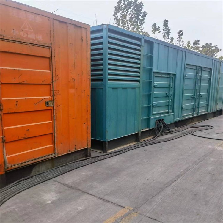 金门如何选择适合 600kW 柴油发电机组的热继电器?